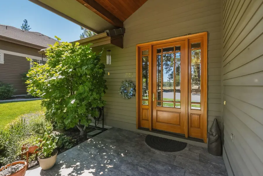 335 Mount Washington Drive, Bend, OR 97702 - #2