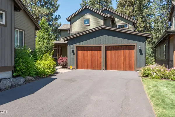 60484 Kangaroo Loop, Bend, OR 97702