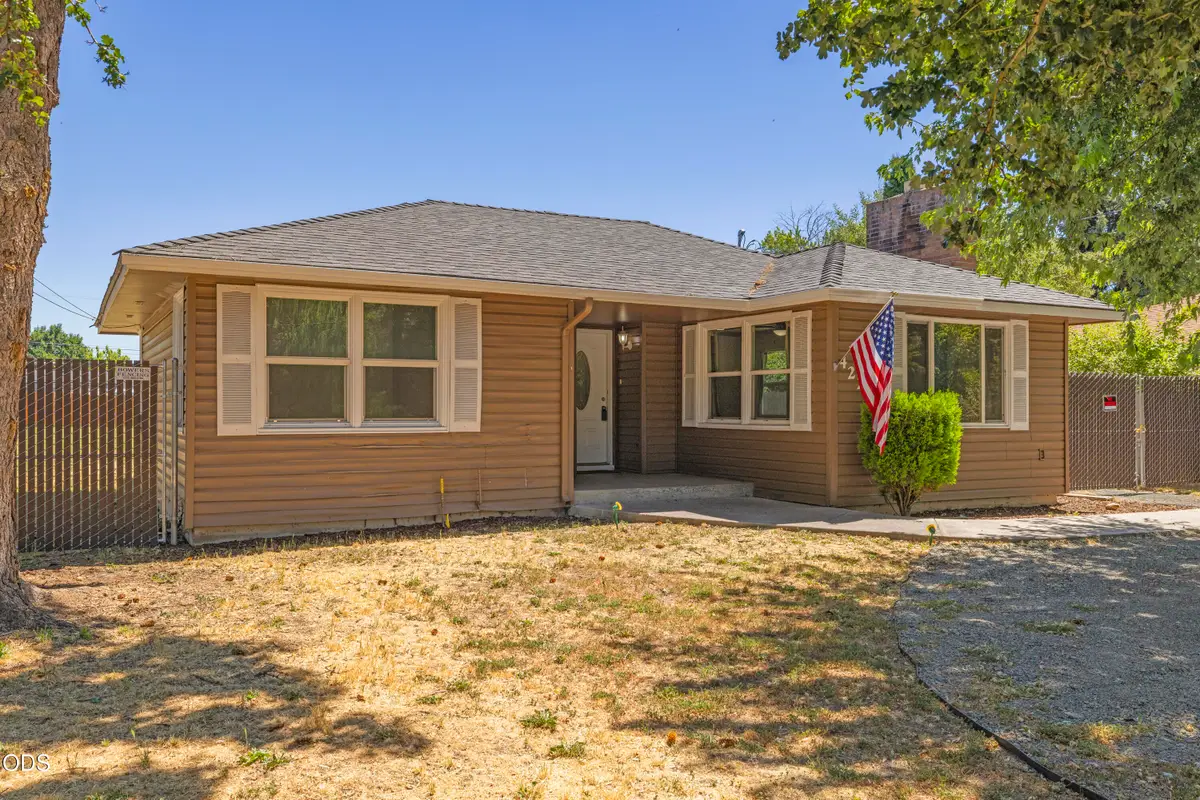 4225 Summers Lane, Klamath Falls, OR 97603 - #1