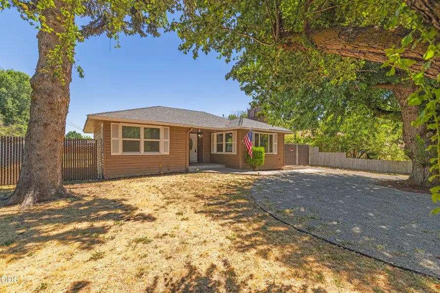 4225 Summers Lane, Klamath Falls, OR 97603 - #3