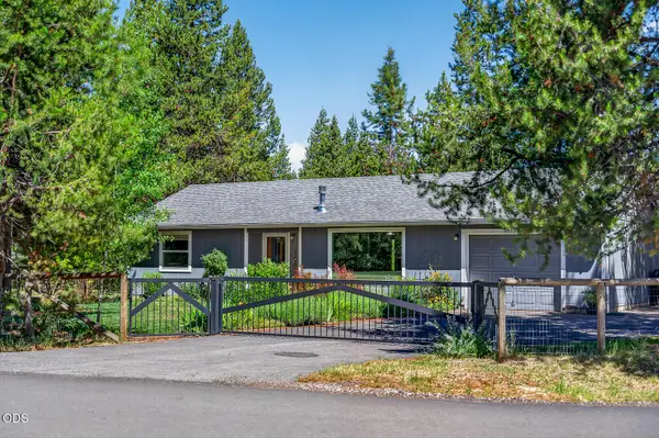 56125 Snow Goose Road, Bend, OR 97707