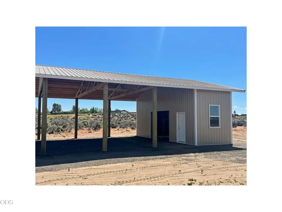 57120 Arrowhead Loop, Christmas Valley, OR 97641 - #2