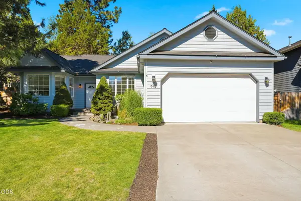 947 SE Sunwood Court, Bend, OR 97702