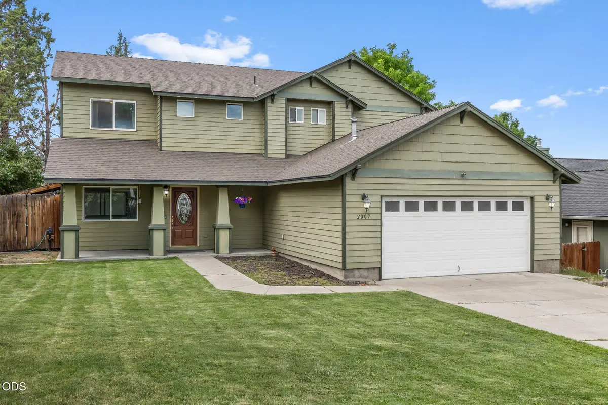 2007 SW 37th Street, Redmond, OR 97756 - #1