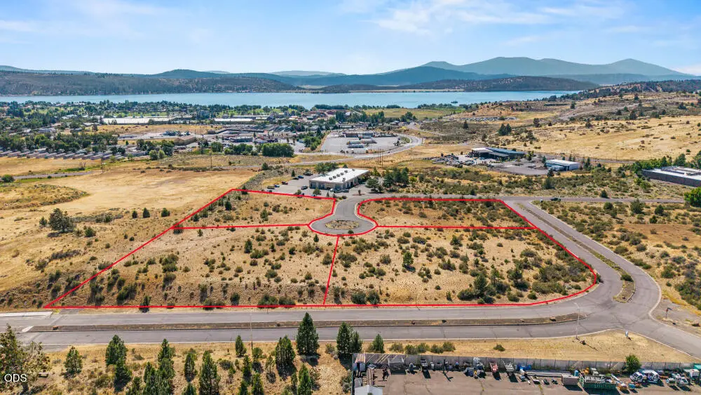 Century Court, Klamath Falls, OR 97601 - #1