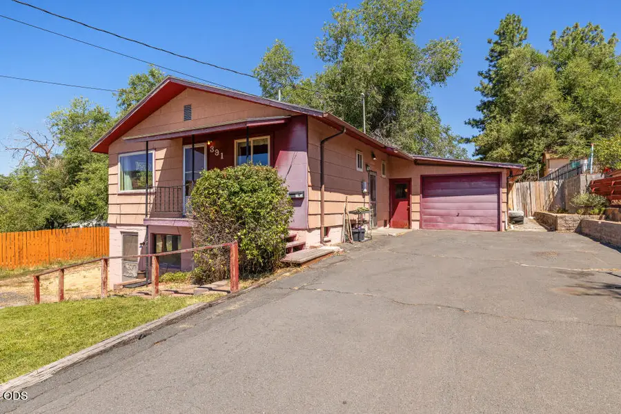 391 Addison Street, Klamath Falls, OR 97601 - #3
