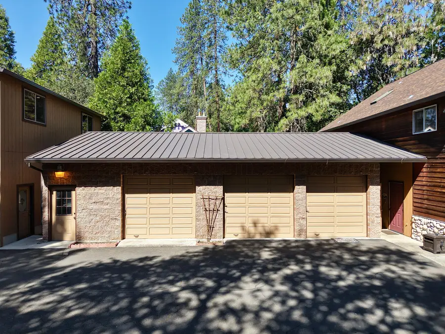 223 Indian Creek Lane, Shady Cove, OR 97539 - #3