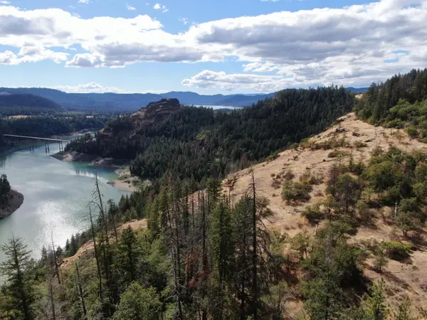 Crater Lake Highway, Prospect, OR 97536
