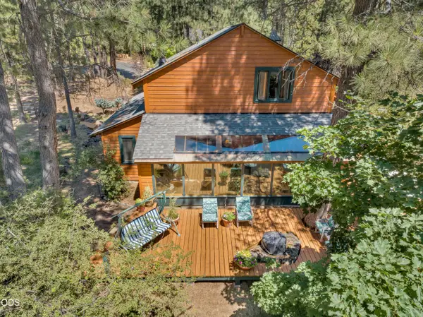 56870 Gina Lane, Bend, OR 97707