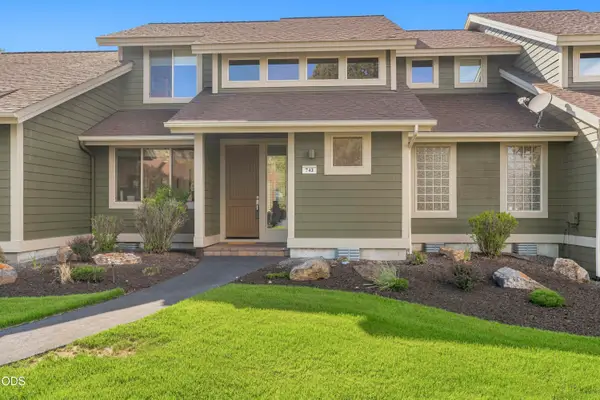 743 Sage Country Court, Redmond, OR 97756
