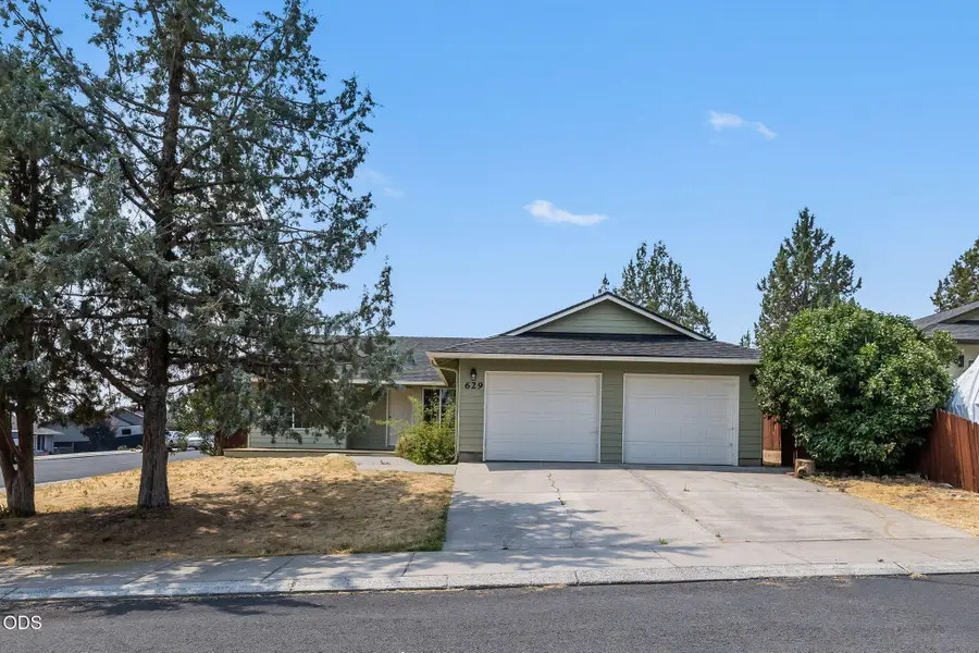 629 SW Deer Ridge Court, Madras, OR 97741 - #3