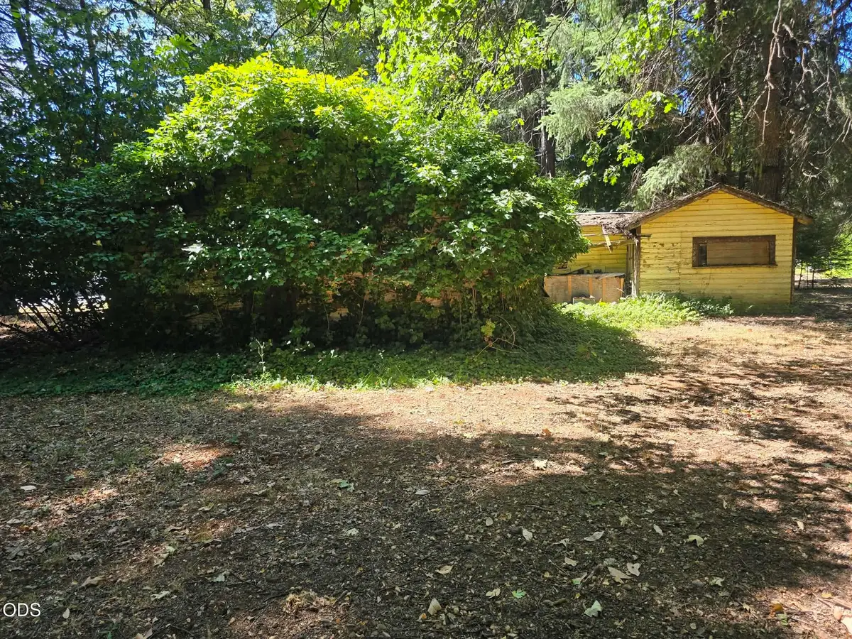 702 Caves Highway, Cave Junction, OR 97523 - #1