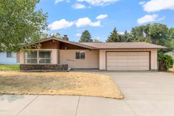 410 SE 10th Street, Madras, OR 97741