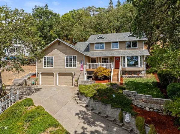 1628 NE Terrace Drive, Grants Pass, OR 97526