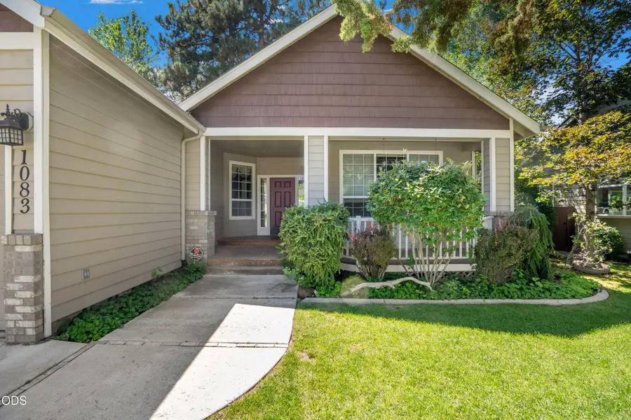 1083 SE Shadowood Drive, Bend, OR 97702 - #2