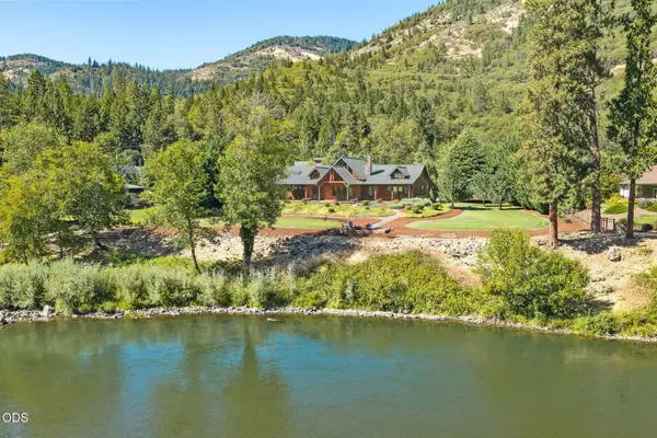 5311 Averill Drive, Grants Pass, OR 97526