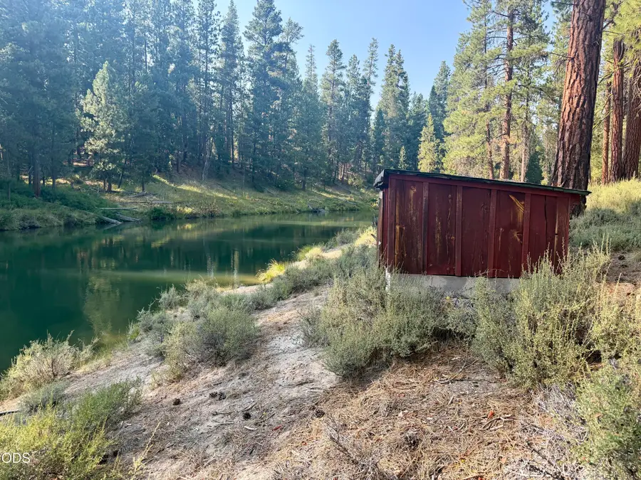 52094 Old Wickiup, La Pine, OR 97739 - #3