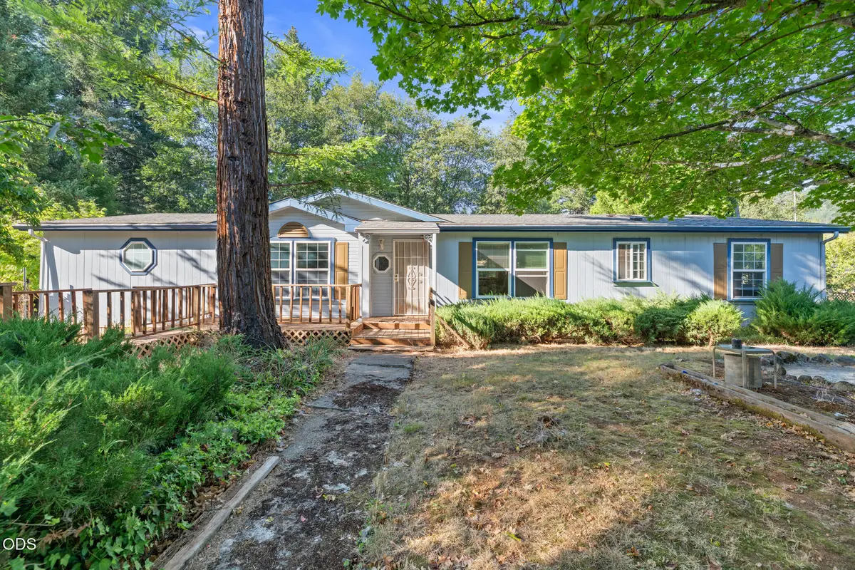 728 N Old Stage Road, Cave Junction, OR 97523 - #1