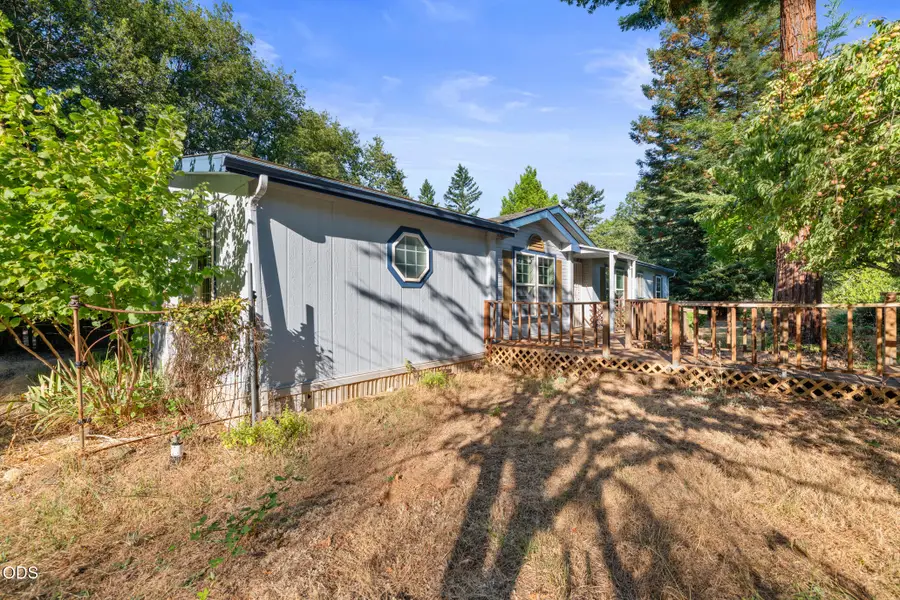 728 N Old Stage Road, Cave Junction, OR 97523 - #3