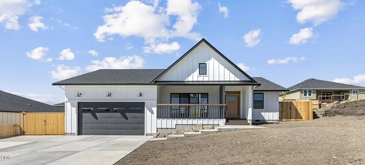 3371 Bryson Way, Medford, OR 97504 - #1