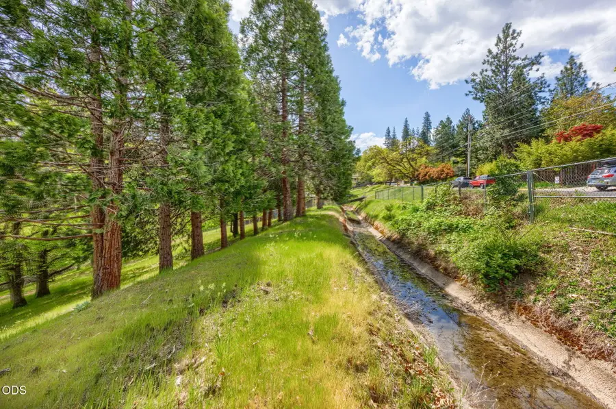 Terrace Street, Ashland, OR 97520 - #2