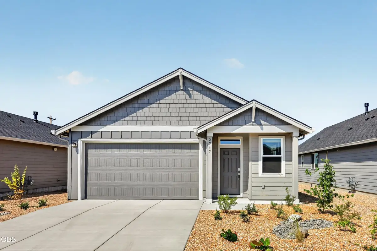 2717 NW 26th Loop North, Redmond, OR 97756 - #1