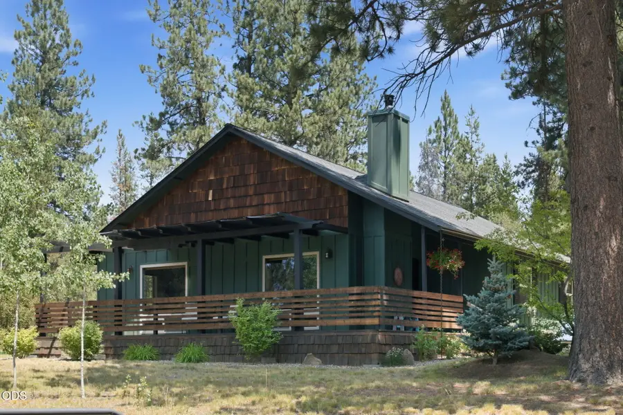 54634 Silver Fox Drive, Bend, OR 97707 - #2