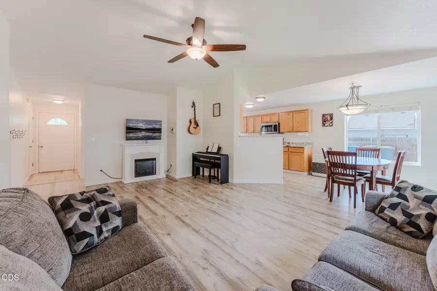 2635 NE Yellowpine Road, Prineville, OR 97754 - #3