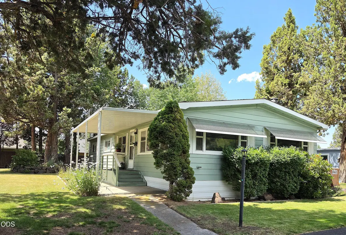 2200 NE Highway 20 #UNIT 10, Bend, OR 97701 - #1