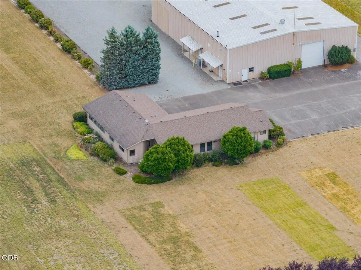 33725 Columbus Street Se, Albany, OR 97322 - #1