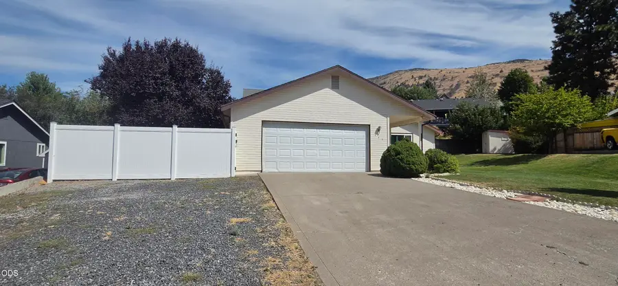 445 Havencrest Court, Klamath Falls, OR 97603 - #3