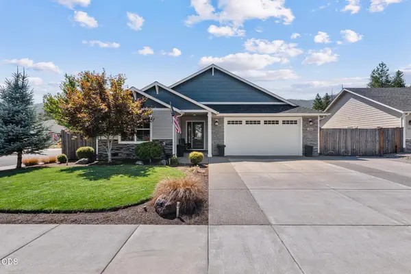 266 Retirement Lane, Cave Junction, OR 97523
