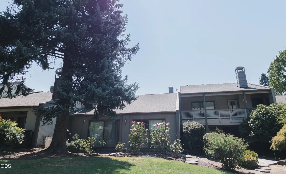 228 Mount Echo Drive, Medford, OR 97504 - #1