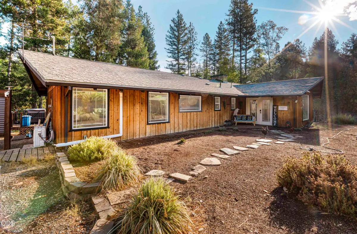 555 Ewe Creek Road, Grants Pass, OR 97526 - #1