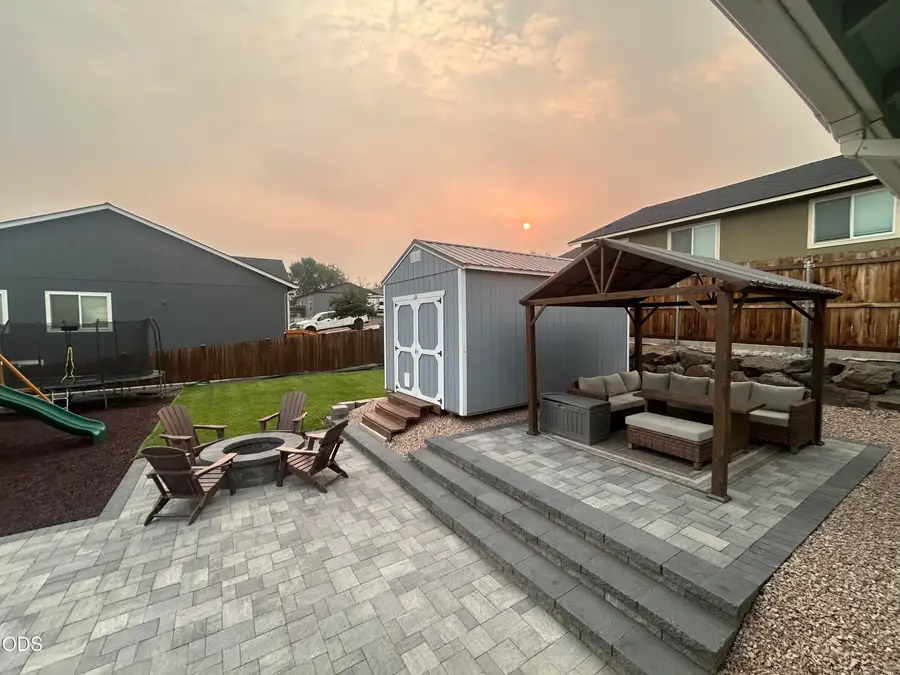 1335 NE Pippen Lane, Prineville, OR 97754 - #3