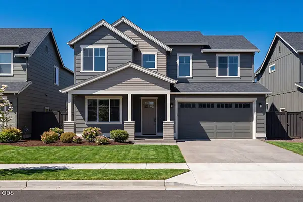 60928 SE Apollo Place, Bend, OR 97702