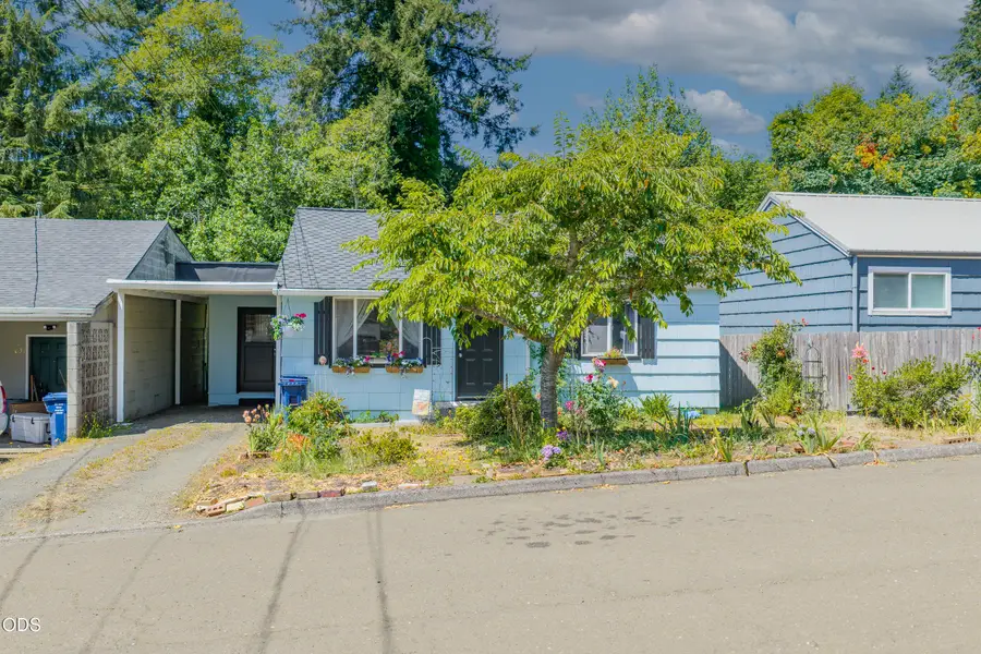 1655 N Juniper Street, Coquille, OR 97423 - #2
