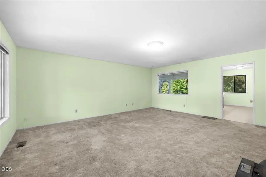 100 Jacoby Street, Gold Hill, OR 97525 - #3