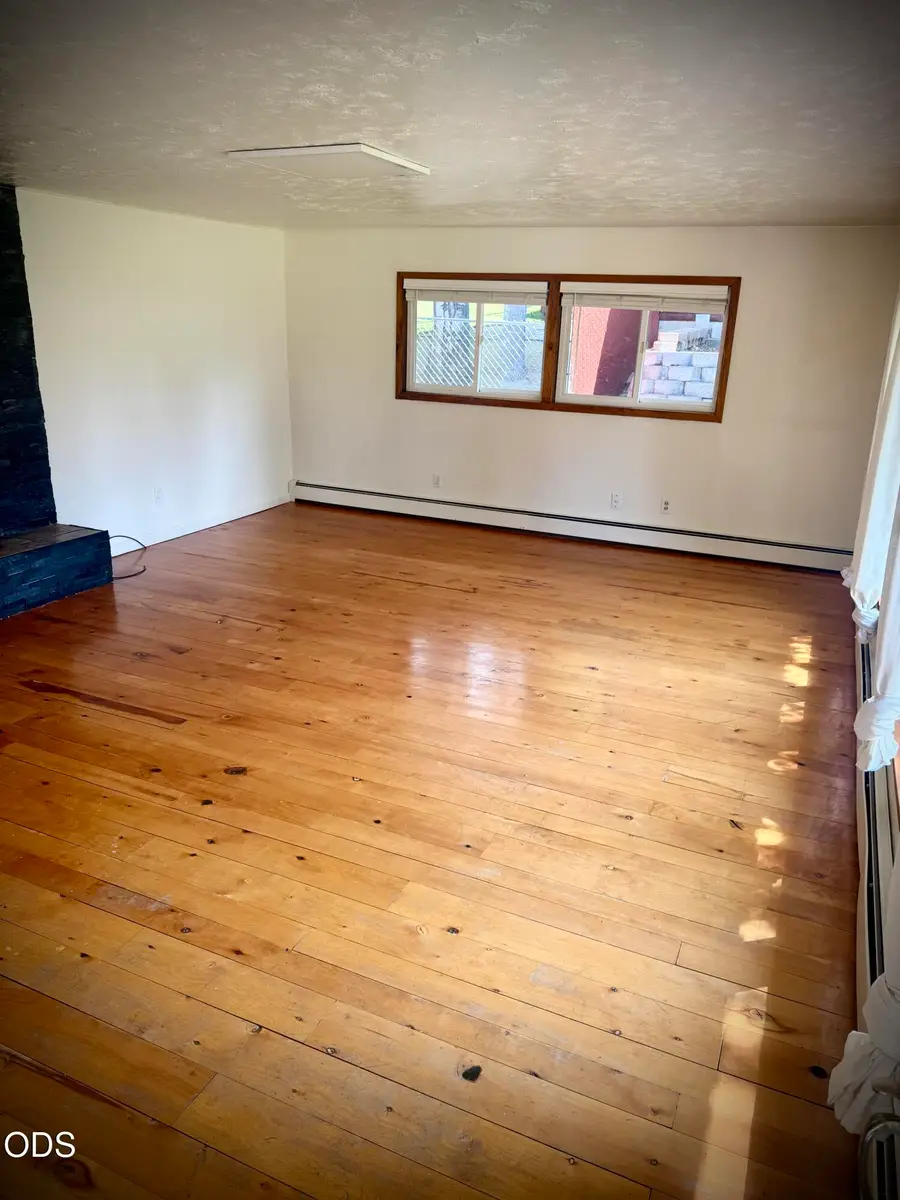 1845 Lawrence Street, Klamath Falls, OR 97601 - #3