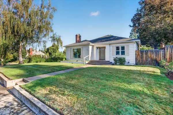 1203 Queen Anne Avenue, Medford, OR 97504