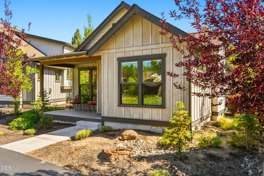 19749 SW River Camp Lane, Bend, OR 97702 - #2