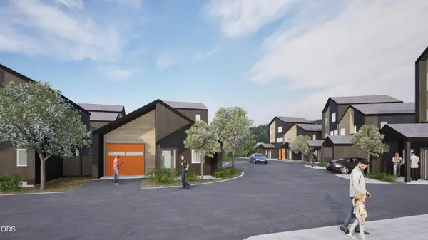 61080 SE Thistle Lane #1, Bend, OR 97702