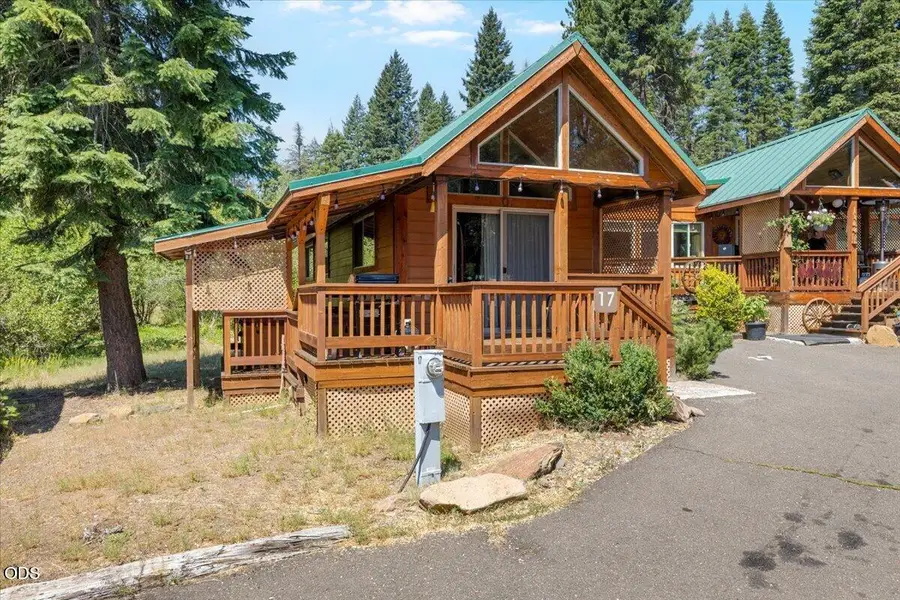 7900 Hyatt Prairie Road # 17, Ashland, OR 97520 - #2
