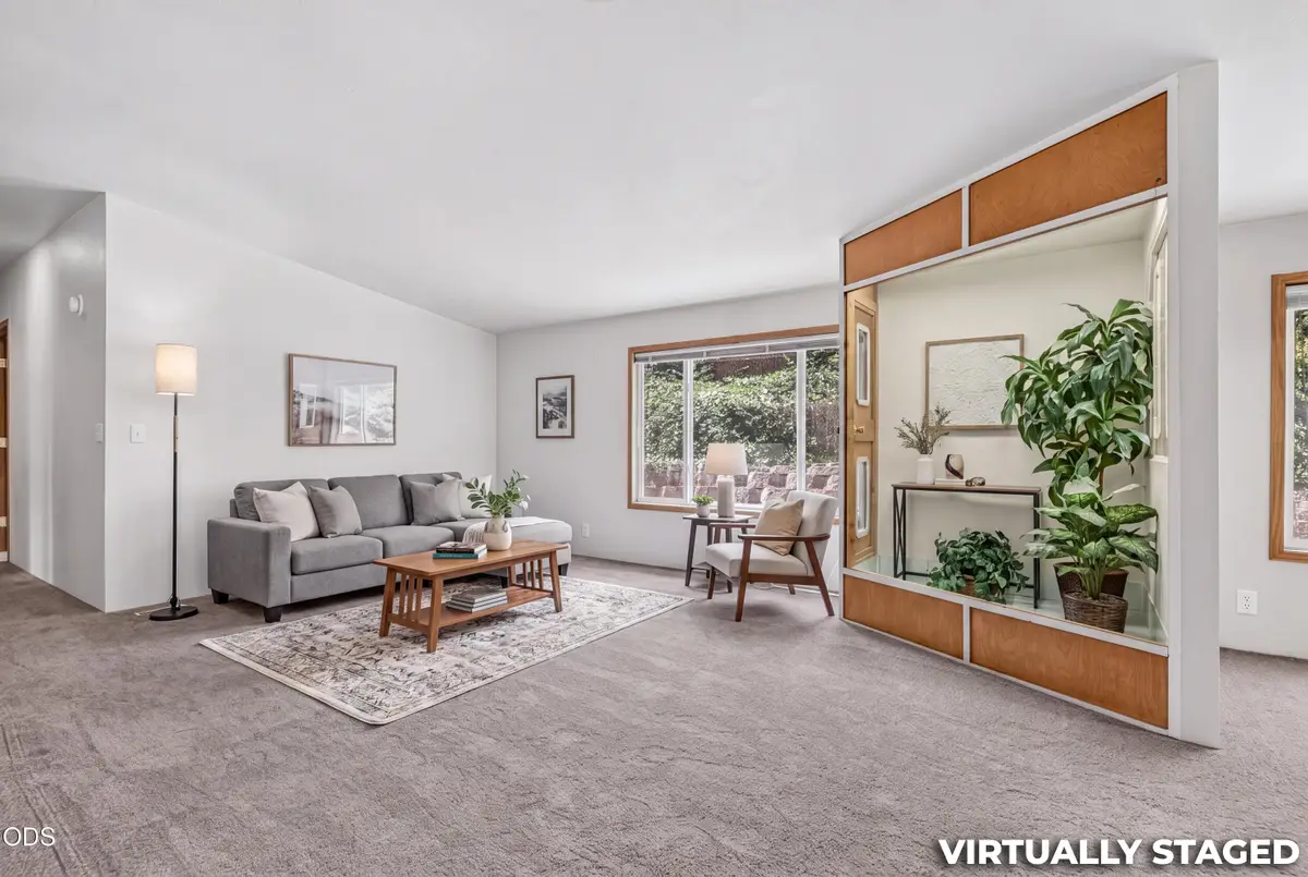140 Taylor Street, Talent, OR 97540 - #1