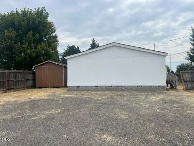 8382 Atlantic Avenue, White City, OR 97503 - #2