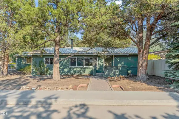 1523 SE Bronzewood Avenue, Bend, OR 97702