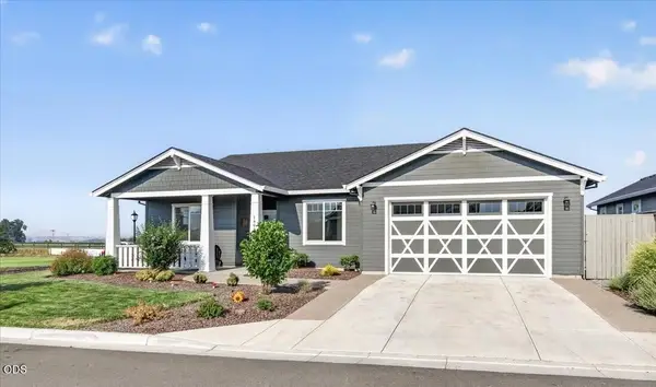 1492 Quarter Lane, Medford, OR 97504