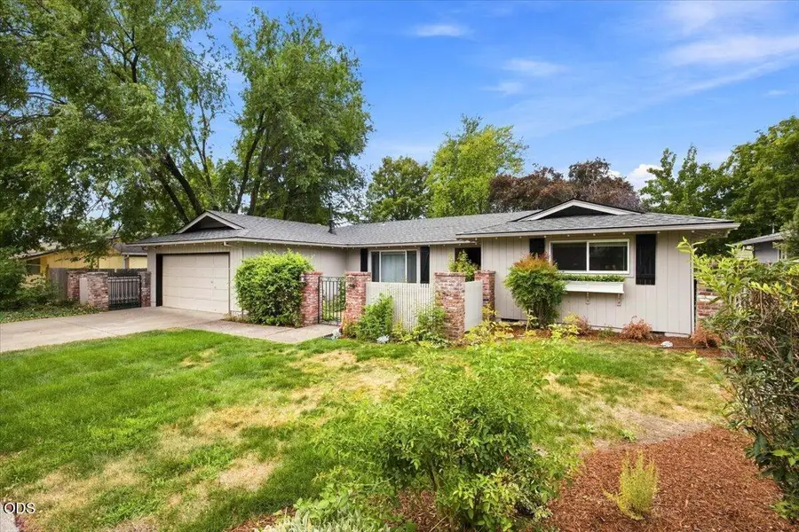 2905 El Dorado Drive, Medford, OR 97504 - #3