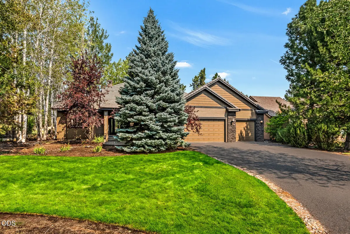 61524 Tam Mcarthur Loop, Bend, OR 97702 - #1