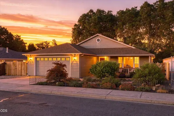 468 Westminster Drive, Eagle Point, OR 97524